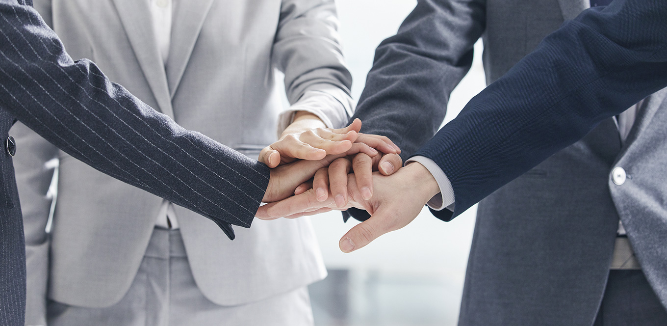 優(yōu)秀的團隊 專(zhuān)業(yè)的服務(wù)